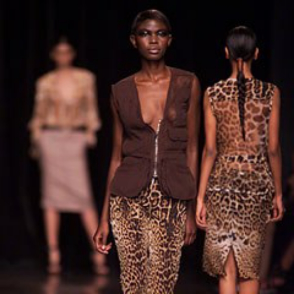 Yves Saint Laurent safari vest designed by Tom For - Picture 1 of 7